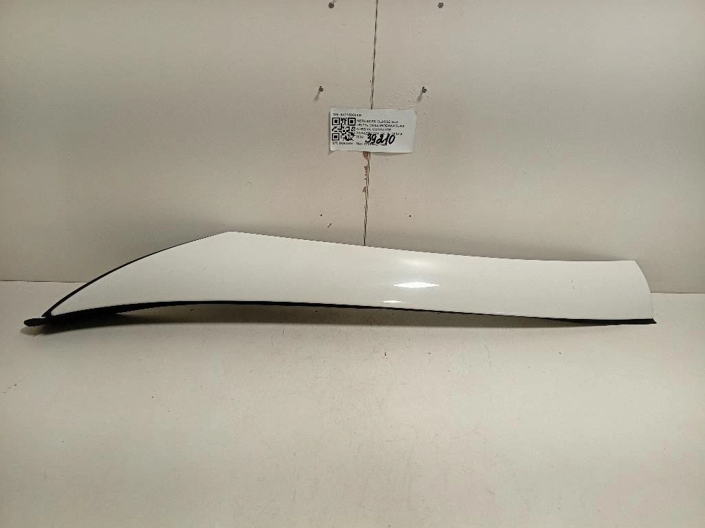 Modanatura Adesiva Montante Parabrezza DX A1716900438 Mercedes Classe SLK R171 2004