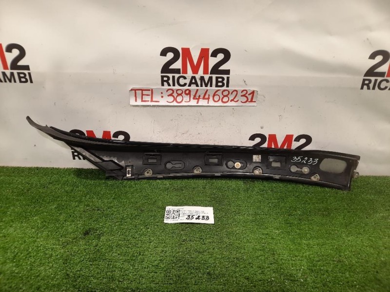 Modanatura Adesiva Montante Parabrezza DX A1716900239 Mercedes Classe SLK R171 2004