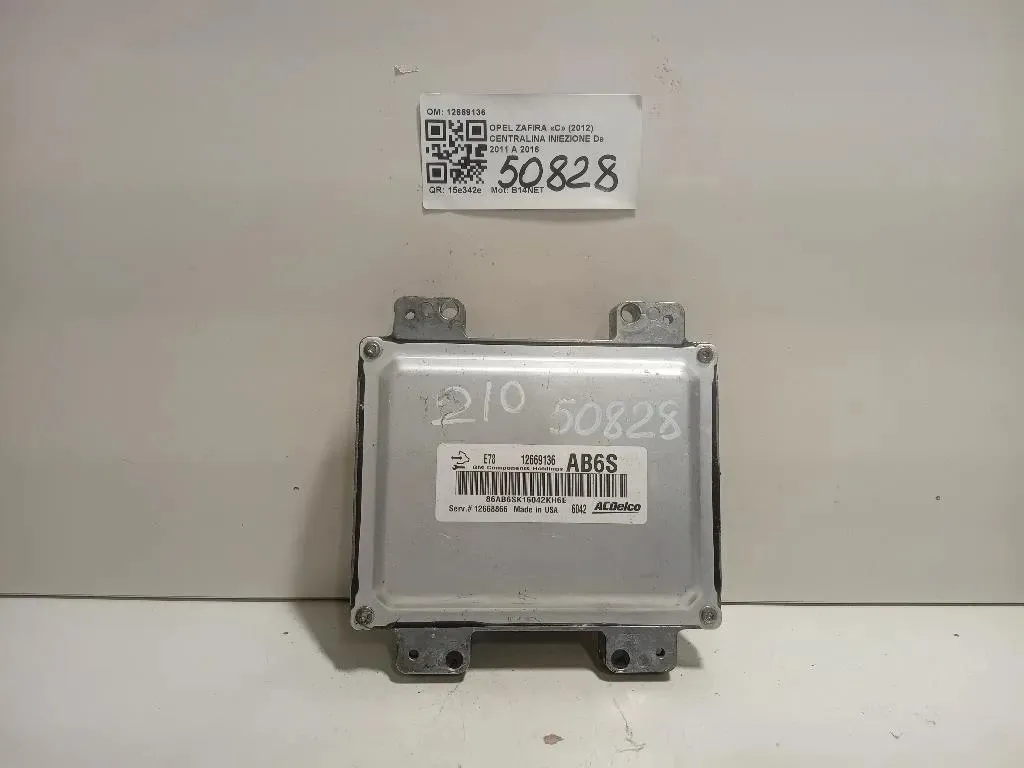 Centralina Iniezione 12669136 Opel Zafira C 2012