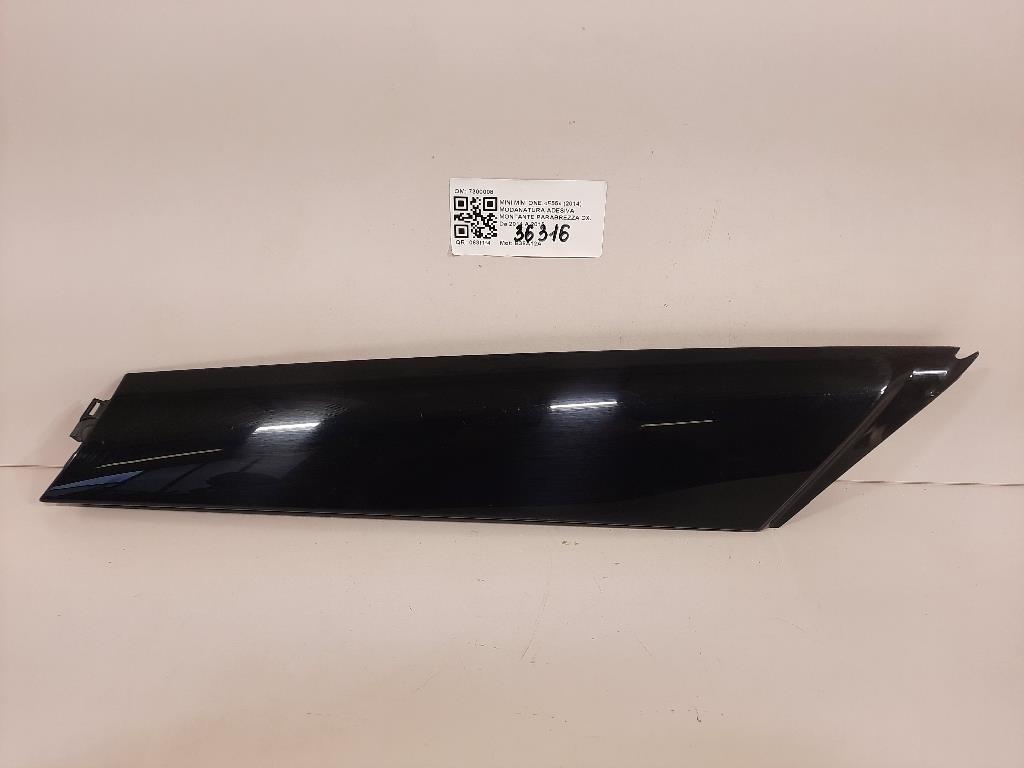 Modanatura Adesiva Montante Parabrezza DX 7300008 Mini MINI ONE F56 2014