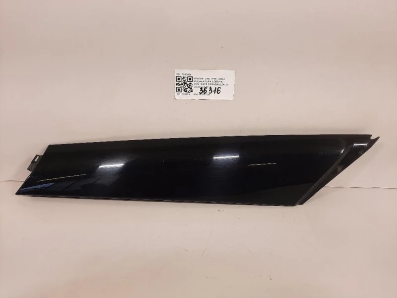 Modanatura Adesiva Montante Parabrezza DX 7300008 Mini MINI ONE F56 2014
