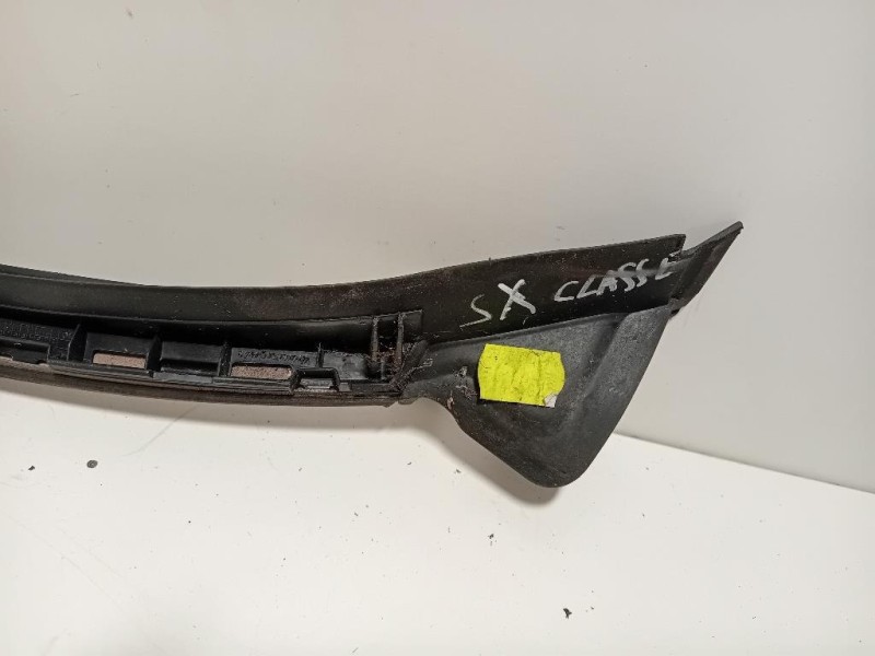Modanatura Adesiva Montante Parabrezza SX A2126900982 Mercedes Classe GLE W166 2015