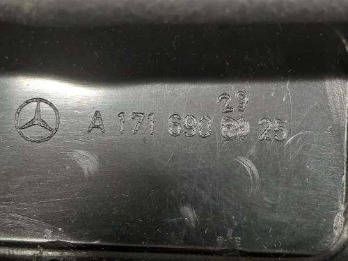 Modanatura Adesiva Montante Parabrezza SX A1716902925 Mercedes Classe SLK R171 2004