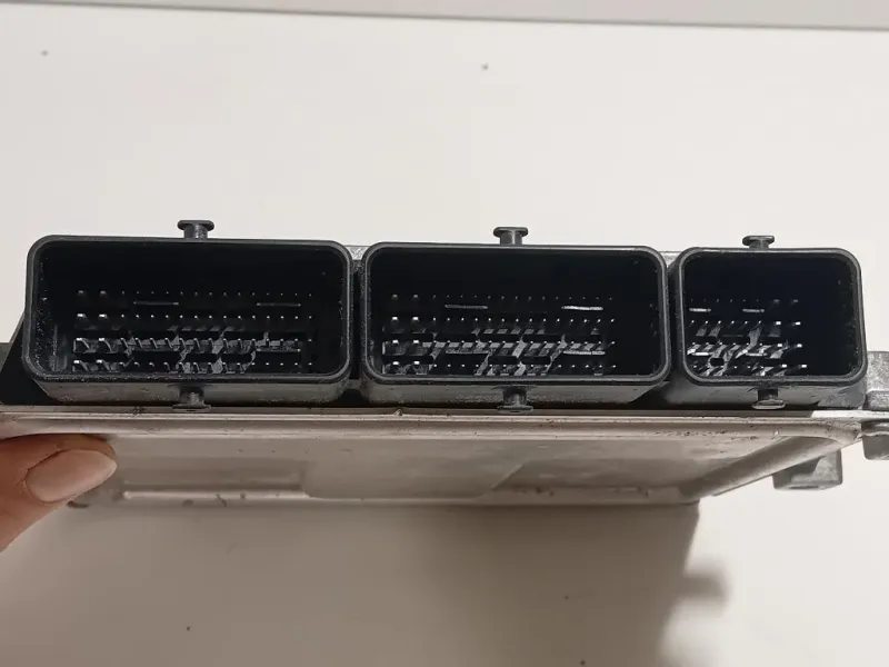 Centralina Iniezione 237103353R Renault CLIO IV 2013