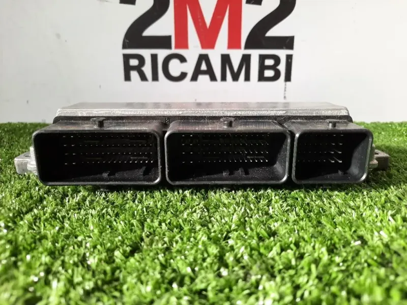 Centralina Iniezione 237105500R 237103302S Renault CLIO IV 2016