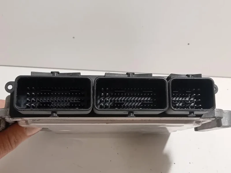 Centralina Iniezione 237101754R Renault Trafic III 2007