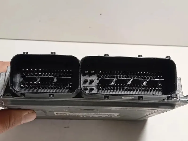 Centralina Iniezione 03L906023LL Skoda Fabia 545 SW 2010