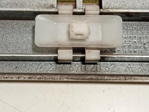 Modanatura Adesiva Porta ANT DX