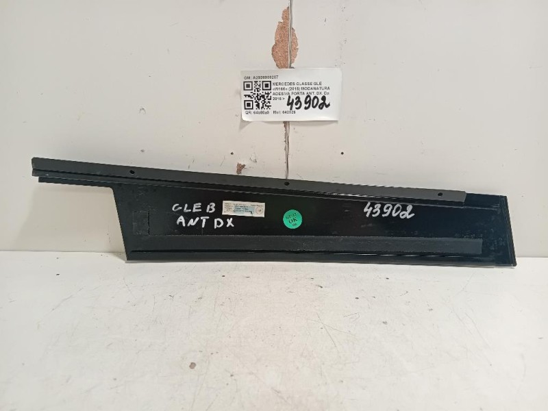 Modanatura Adesiva Porta ANT DX A2926900287 Mercedes Classe GLE W166 2015