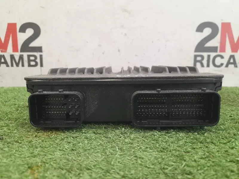 Centralina Iniezione 896614A850 Toyota Yaris IV 2014