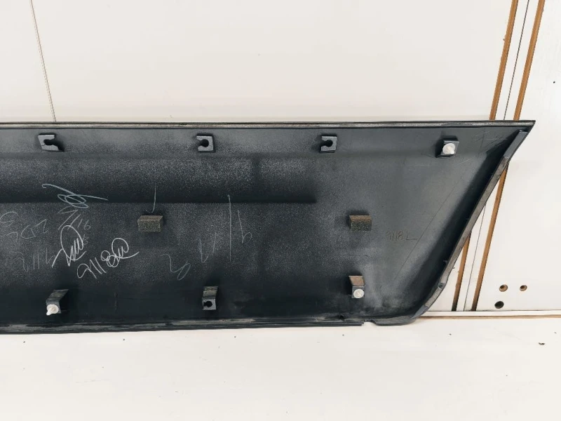 Modanatura Adesiva Porta ANT DX 77561-81A00 Suzuki Jimny I 1999