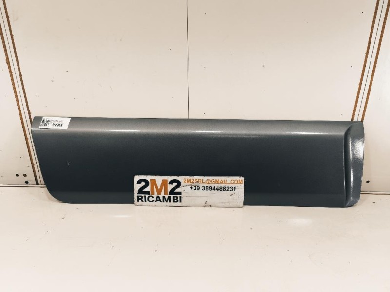 Modanatura Adesiva Porta ANT DX 77561-81A00 Suzuki Jimny I 1999