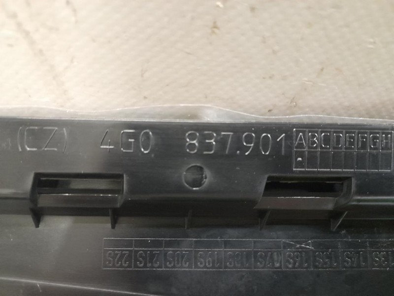 Modanatura Adesiva Porta ANT SX 4G0837901A Audi A6 4G5 Avant 2012