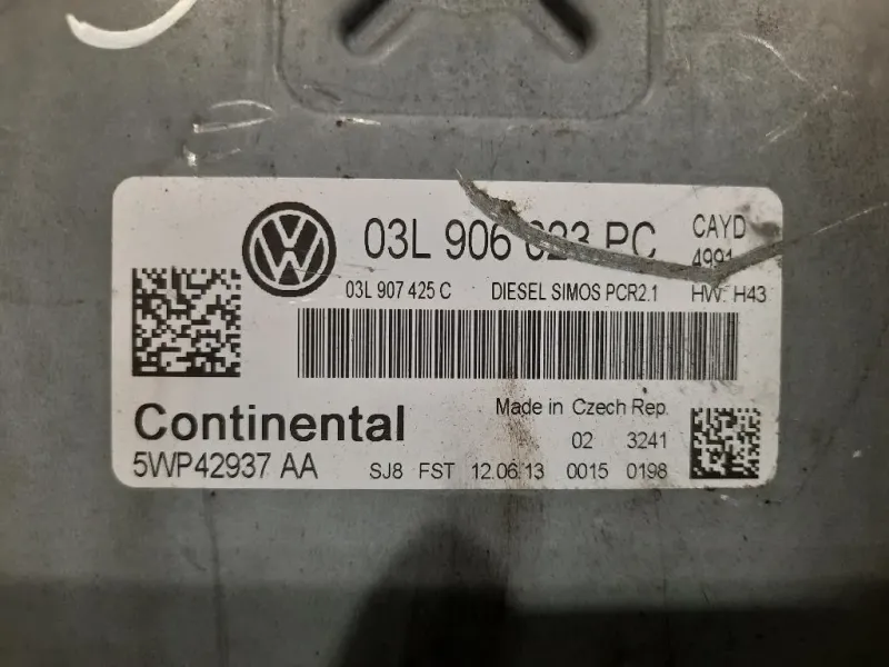 Centralina Iniezione 03L906803PC CENTRALINA ECU Volkswagen Caddy IV 2011