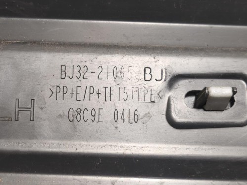 Modanatura Adesiva Porta ANT SX