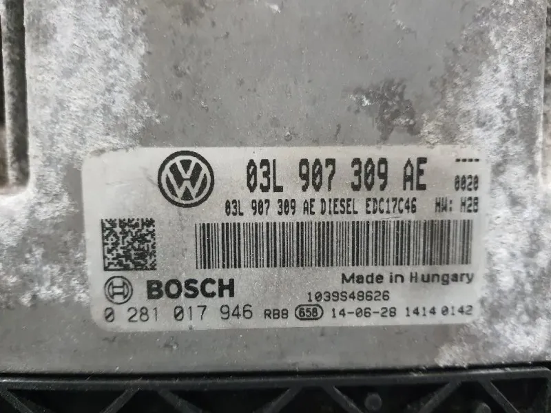 Centralina Iniezione 03L907309AE Volkswagen Passat VI 2011