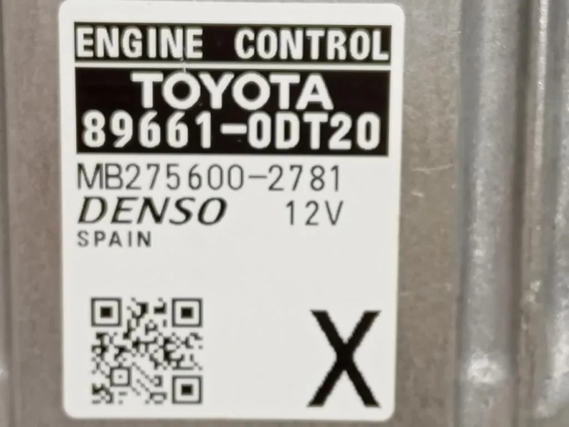 Centralina Iniezione Ibrida 98661-0DT20 Toyota Yaris IV 2017