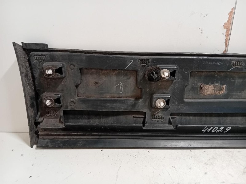 Modanatura Adesiva Porta POST SX FFK72-274A49-AC Land Rover Discovery V Sport 2019