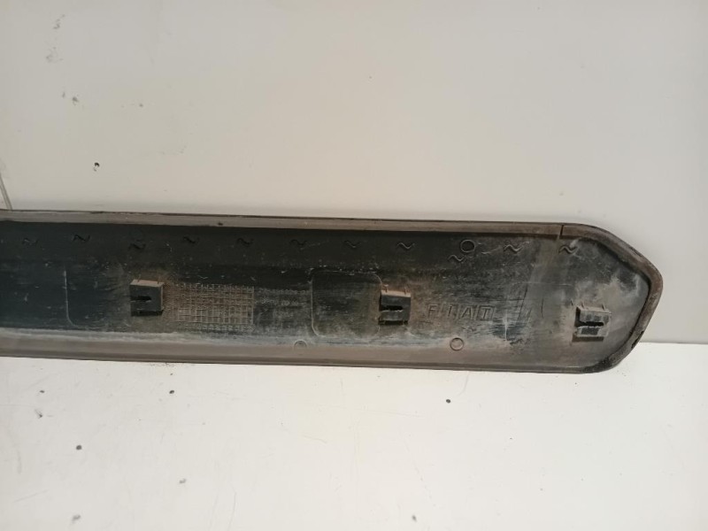 Modanatura Adesiva Porta Scorrevole POST DX 735458226 Opel Combo D TOUR 2012