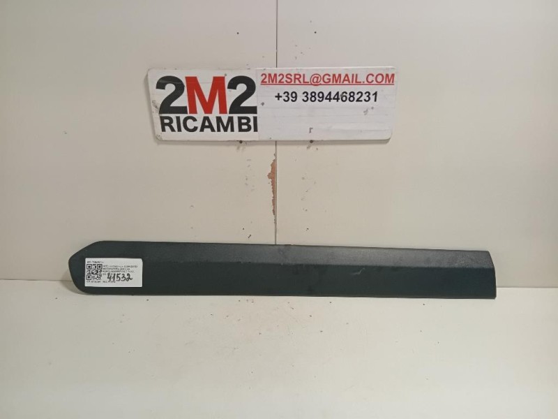 Modanatura Adesiva Porta Scorrevole POST DX 735458226 Opel Combo D TOUR 2012