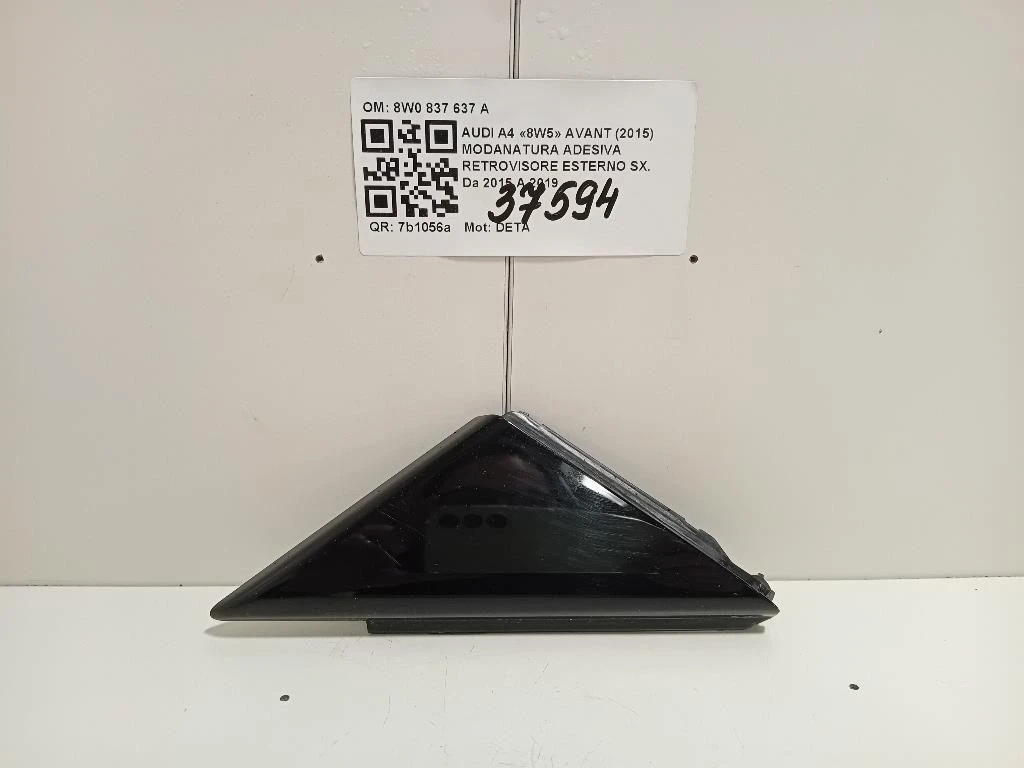 Modanatura Adesiva Retrovisore Esterno SX 8W0 837 637 A Audi A4 8W5 Avant 2015
