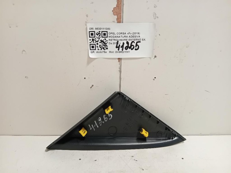 Modanatura Adesiva Retrovisore Esterno SX 9830111380 Opel Corsa F 2019