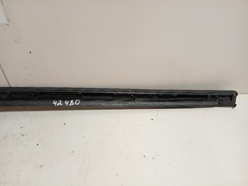 Modanatura Cristallo Deflettore SX A2056900162 Mercedes Classe C W205 2014