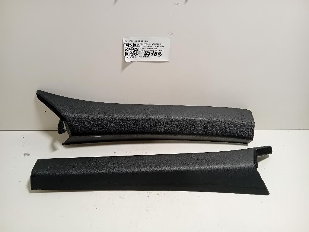 Modanatura Cristallo Montante Parabrezza DX A170 698 04 98 Mercedes Classe SLK R170 1997