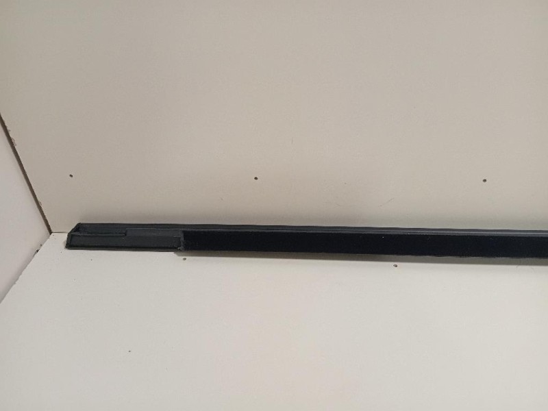 Modanatura Estraschiavetro Porta ANT DX 9310L3 Citroen C5 X 2021