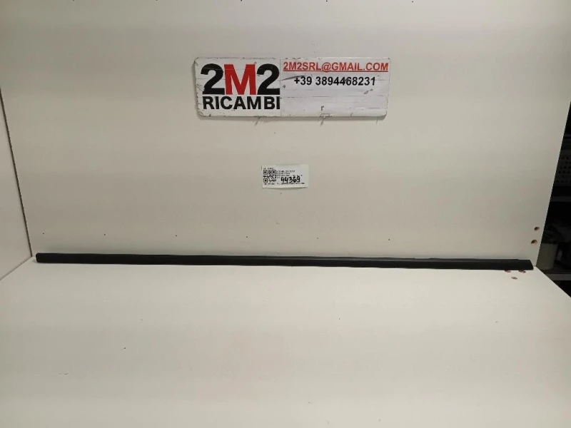 Modanatura Estraschiavetro Porta ANT DX 9310L3 Citroen C5 X 2021