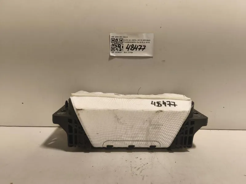 Air-bag Passeggero 8W0 880 204 G Audi A4 8W2 2015