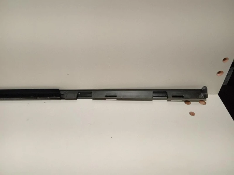 Modanatura Estraschiavetro Porta ANT SX 9309Q1 Peugeot 308 II 2017