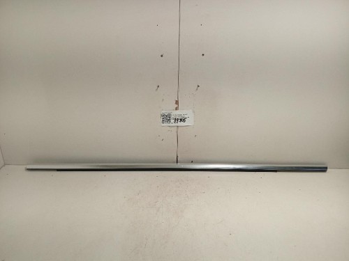 Modanatura Estraschiavetro Porta POST DX