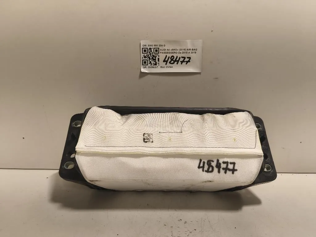 Air-bag Passeggero 8W0 880 204 G Audi A4 8W2 2015