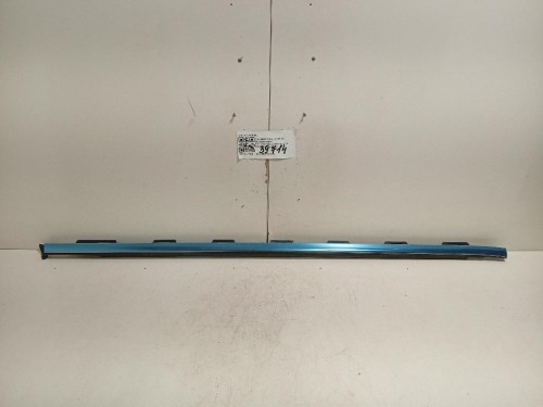 Modanatura Estraschiavetro Porta POST DX