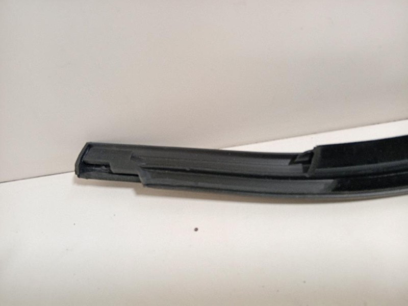 Modanatura Estraschiavetro Porta POST SX YQ00168180 Citroen C3 Aircross 2017