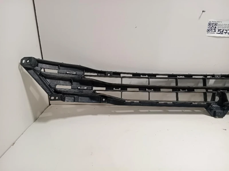 Modanatura Griglia DI Ventilazione Paraurti INF ANT SA3HK-2803713 Audi A3 8YS 2020
