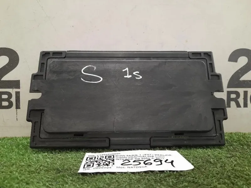 Centralina LUCI Interne 61359249080 Bmw Serie 1 E87 Berlina 2005