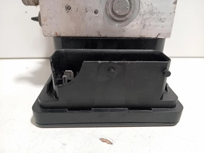 Pompa ABS ANT 13332612 Opel Astra J SW 2010