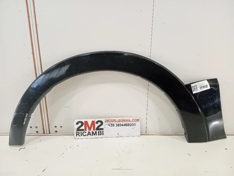 Modanatura Paracolpi Parafango ANT SX MODANATURA PARACOLPI PARAFANGO ANT SX Mitsubishi Pajero IV 2007