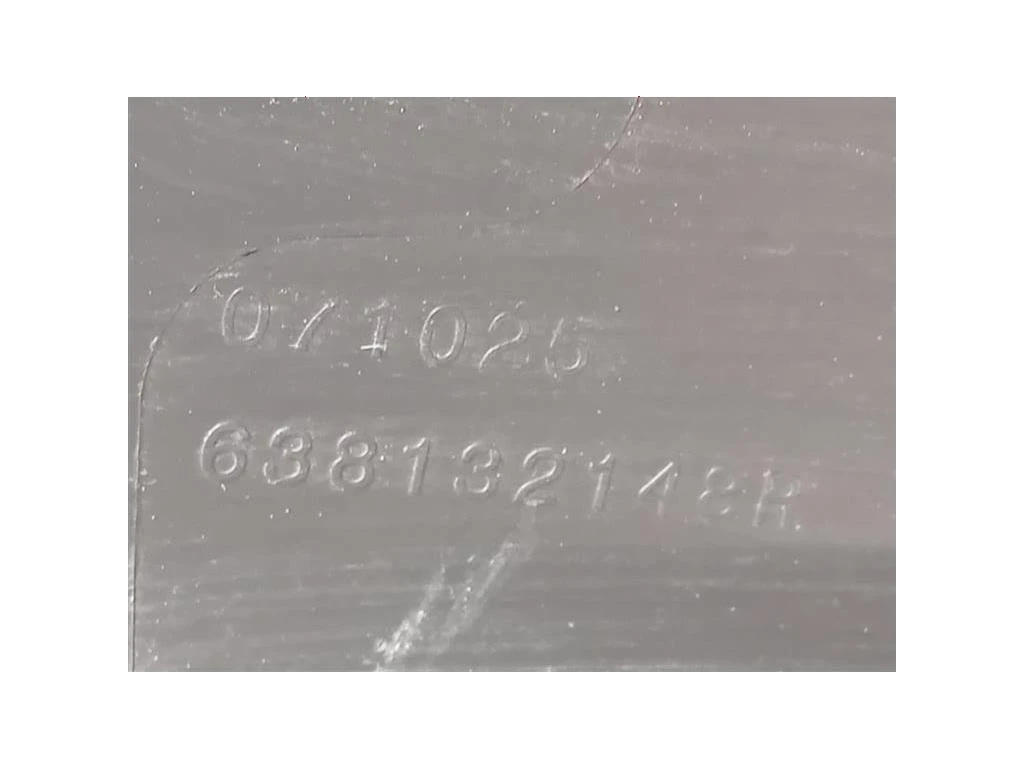 Modanatura Paracolpi Parafango ANT SX 638132148R Renault Captur I 2017