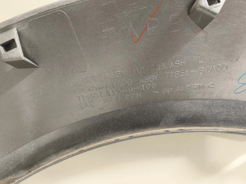 Modanatura Paracolpi Parafango ANT SX 77650-81A00 Suzuki Jimny I 1999