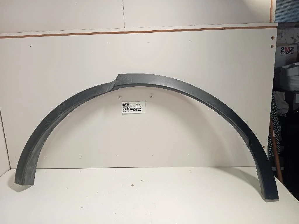 Modanatura Paracolpi Parafango POST SX J9C3290E23 Jaguar E-pace 2017