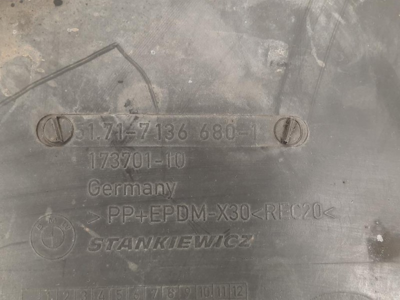 Modanatura Paracolpi Passaruota ANT DX 5171-7 136 680- Bmw Serie 7 E66 2003