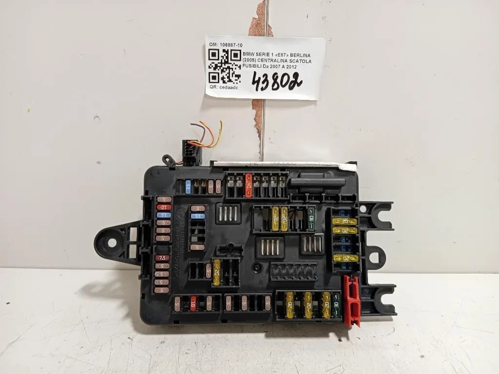 Centralina Scatola Fusibili 106887-10 Bmw Serie 1 E87 Berlina 2005