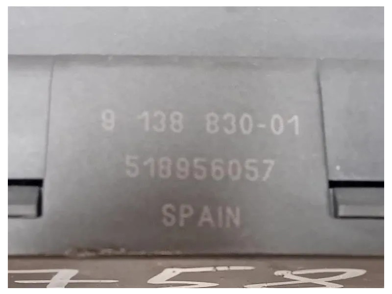 Centralina Scatola Fusibili 518956057 Bmw Serie 5 E60 Berlina 2004