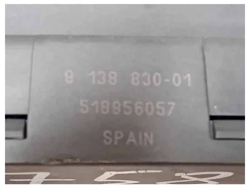 Centralina Scatola Fusibili 518956057 Bmw Serie 5 E60 Berlina 2004