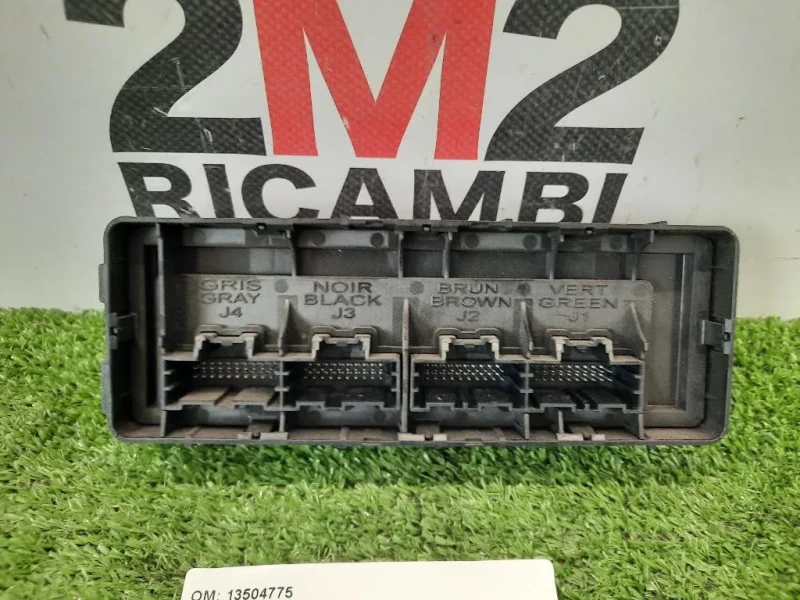 Centralina Scatola Fusibili 13504775 LHD Chevrolet Cruze 2009