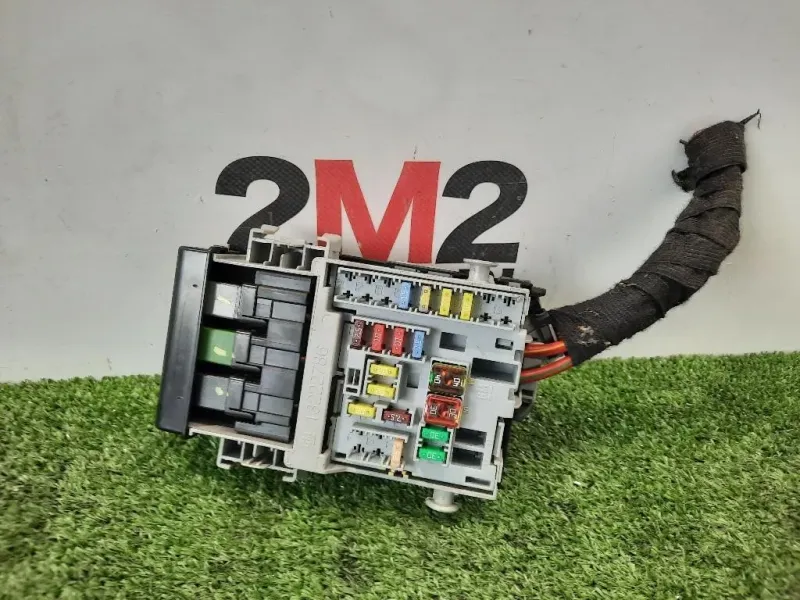 Centralina Scatola Fusibili 13222786 Chevrolet Cruze 2009