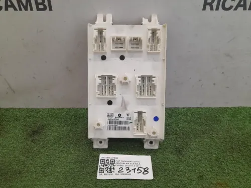 Centralina Scatola Fusibili 68154472AB Fiat Freemont 2011